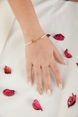 Gold Kişiye Özel İsimli İnci Bileklik 5422